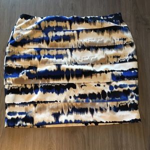 Alfani multi colored short skirt.